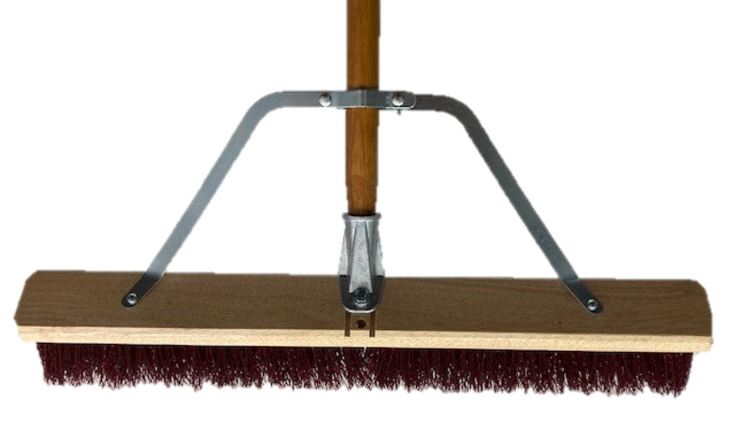 HANDLE BRACE FOR FLOOR SWEEPS, Alternate Image