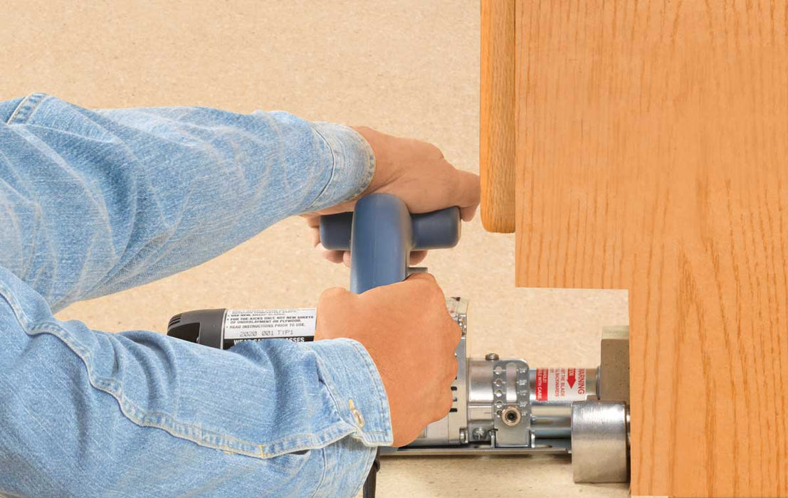TOE-KICK SAW KIT, Alternate Image