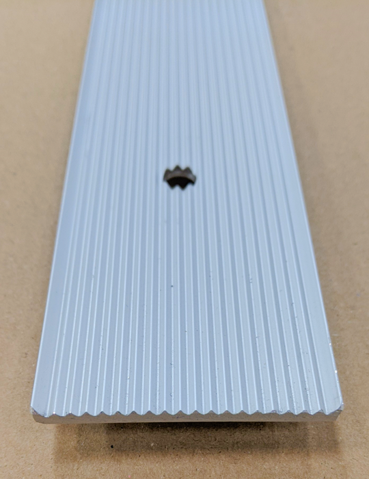 75" ALUMINUM STRAIGHT EDGE, CORRUGATED BACK, Alternate Image