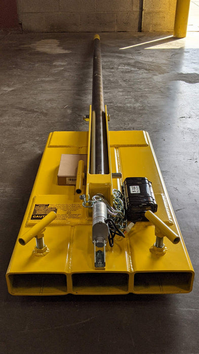 RGM FORKLIFT ATTACHMENT W/ CAB RELEASE (1800 LB CAPACITY), Alternate Image 2